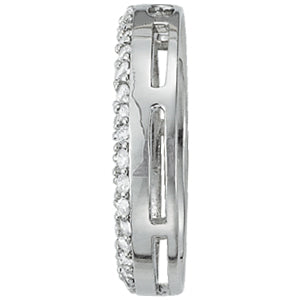 14K White Gold Diamond Circle Pendant