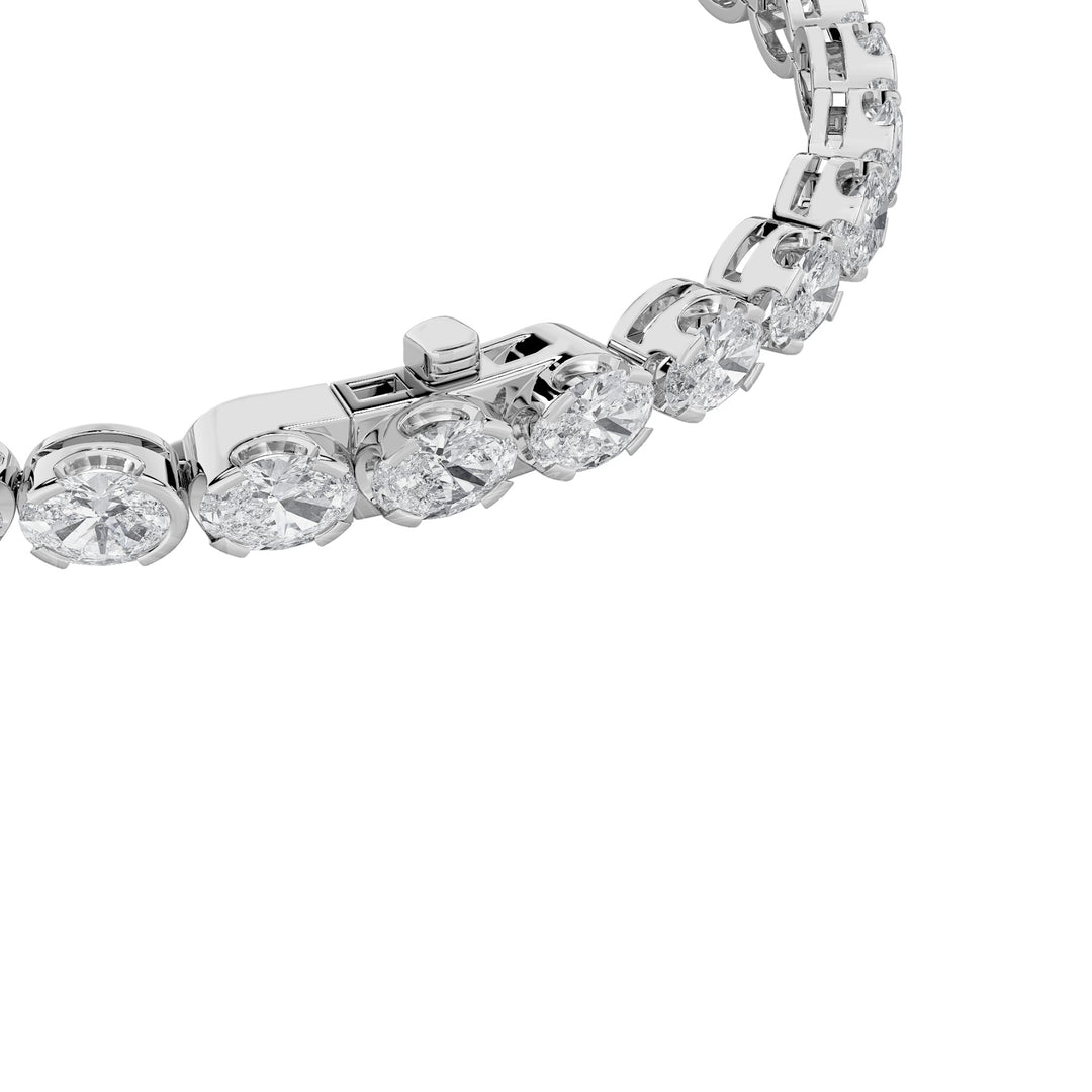 7Cttw Oval Shaped Lab Grown Diamond (F/VS) Tennis Bracelet in 14K Gold