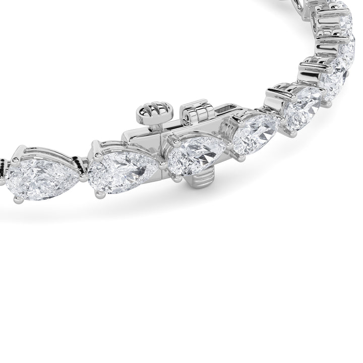 6Cttw Pear Shaped Lab Grown Diamond (F/VS) Fancy Line Bracelet in 14K Gold
