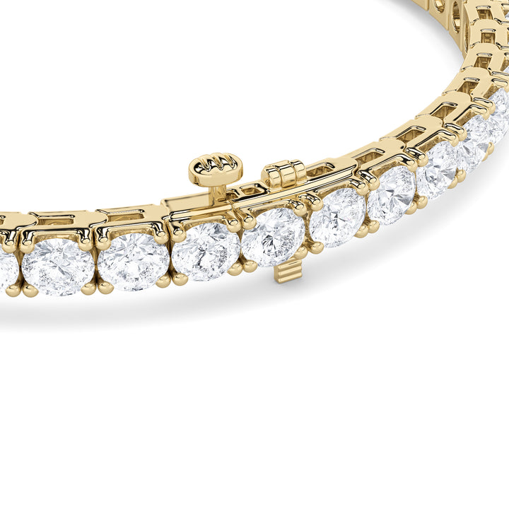 8Cttw Round Shaped Lab Grown Diamond (F/VS)  Bracelet in 14K Gold