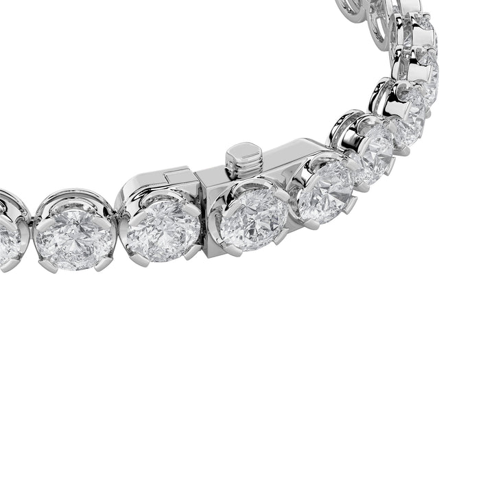 12Cttw Round Shaped Lab Grown Diamond (F/VS)  Bracelet in 14K Gold