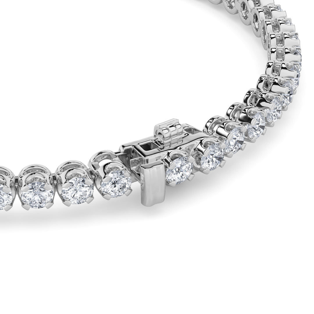 8Cttw Round Shaped Lab Grown Diamond (F/VS)  Bracelet in 14K Gold