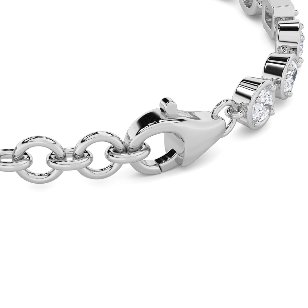 4Cttw Emerald Shaped Lab Grown Diamond (F/VS) Mix Shaped Bezel Set  Bracelet in 14K Gold