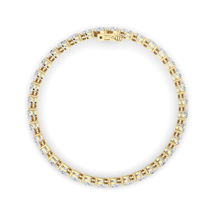 Heart Lab Grown Diamond (F/VS ) Bracelet Bracelet in 14K Gold