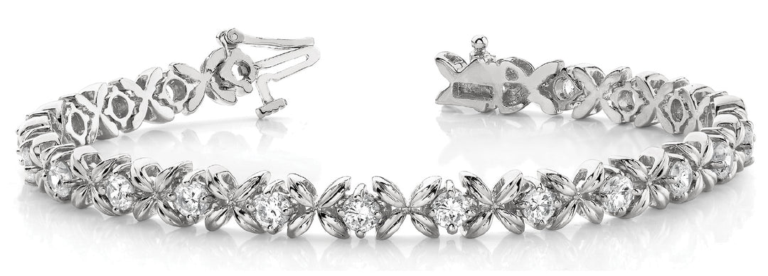 18K White Gold Diamond XO Line Bracelet