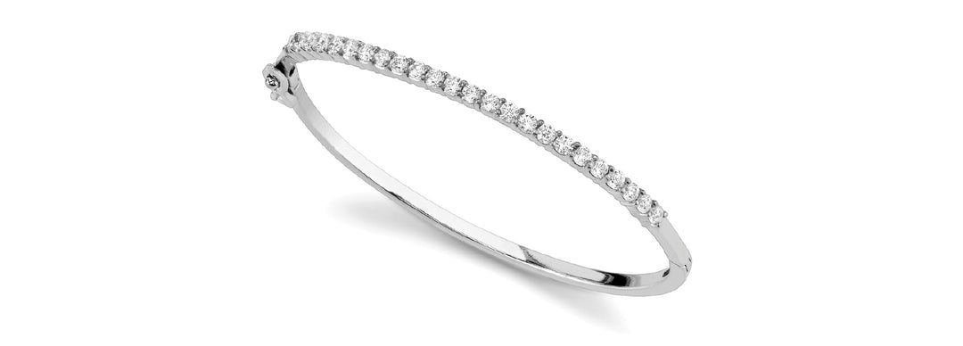 18K White Gold Lab Diamond Bangle Bracelet