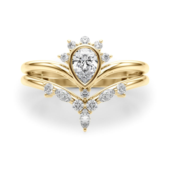 1/2 ct tw Lab Diamond Lab Grown Diamond Chevron With Pear Shape Center