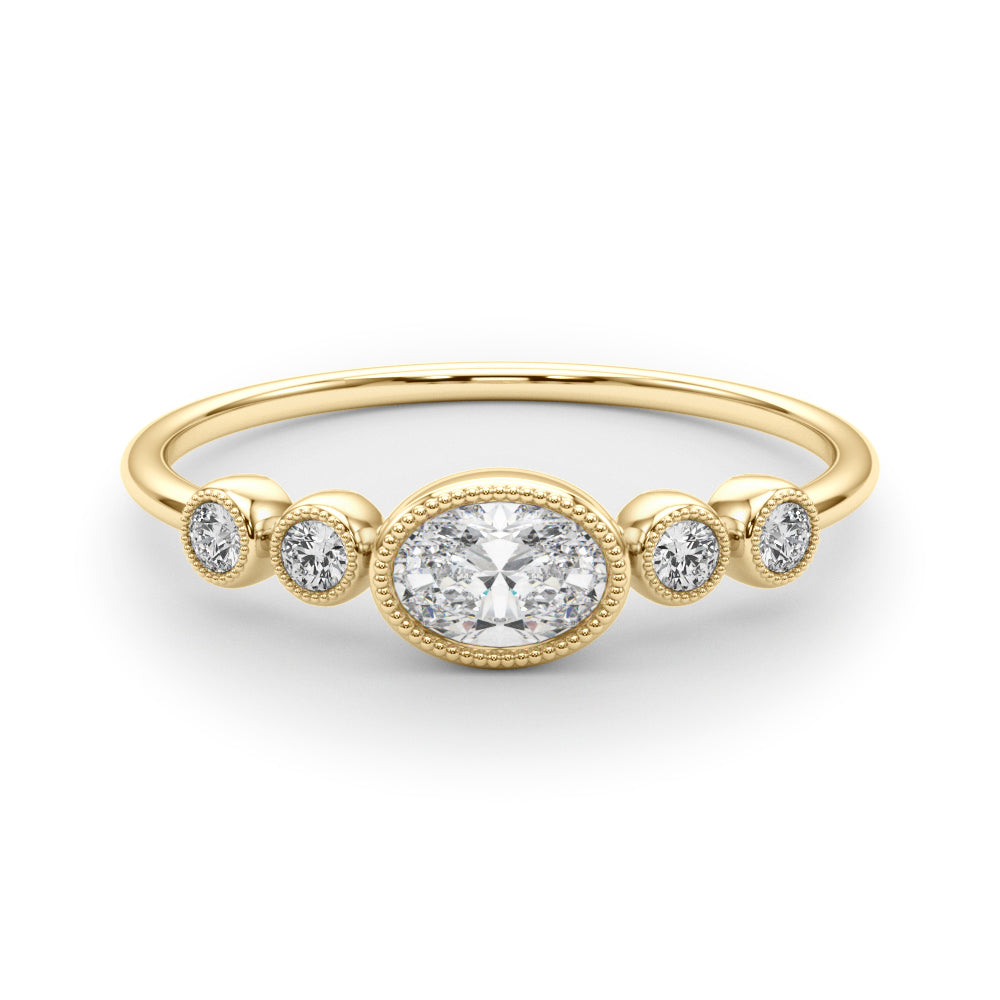 LAB GROWN DIAMOND 5 STONE FASHION RING WITH OVAL CENTER